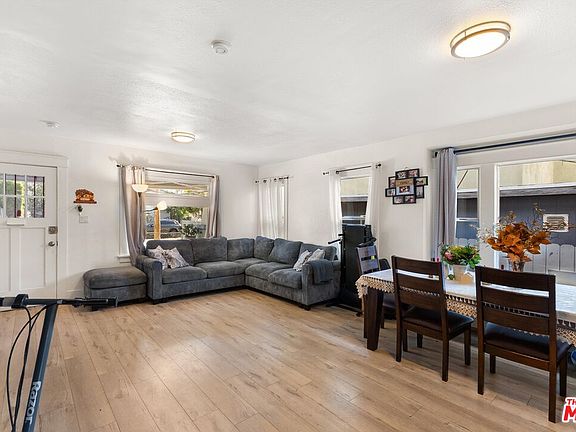 3rd image of 4615 Orchard Ave