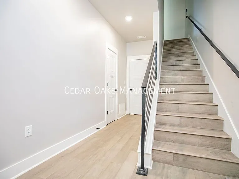 118 E Mountain St #118 — Photo 38