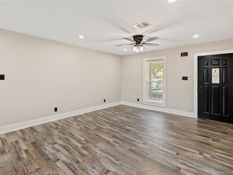 2229 13th St, Lake Charles, LA 70601 | MLS #SWL25003809 | Zillow