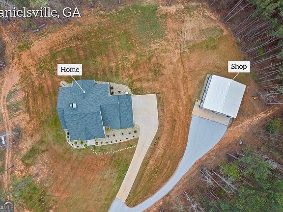 3rd image of 655 Holman Autry Rd