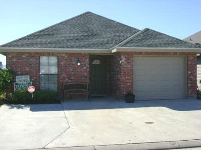 1st image of 156 Jolie Oaks Blvd