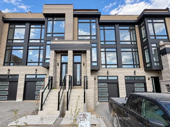 3561 Post Rd, Oakville, ON