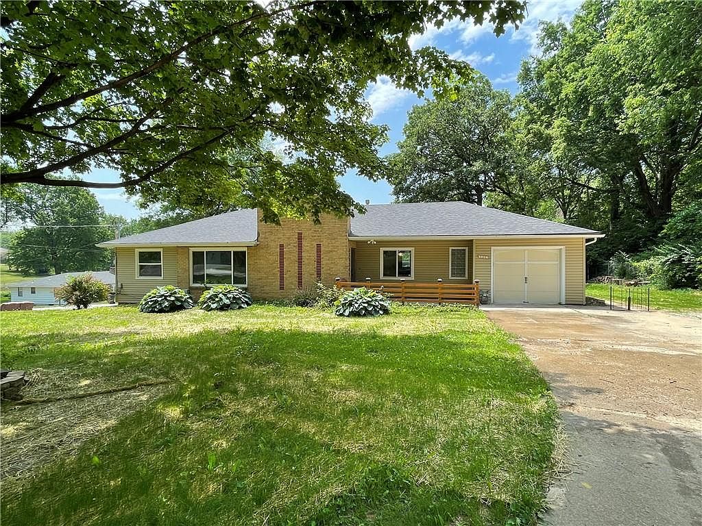 6429 Leavenworth Rd, Kansas City, KS 66104 MLS 2435908 Zillow