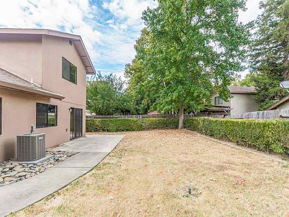 3rd image of 4031 Wood Creek Ct
