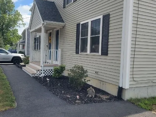228 Berkley St #B, Taunton, MA 02780