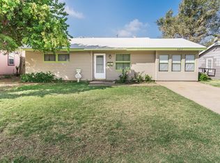 2411 Poplar St, Amarillo, TX 79107
