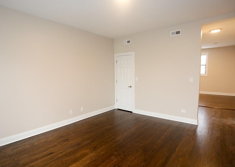 1st image of 2228 N Sawyer Ave #_one_west