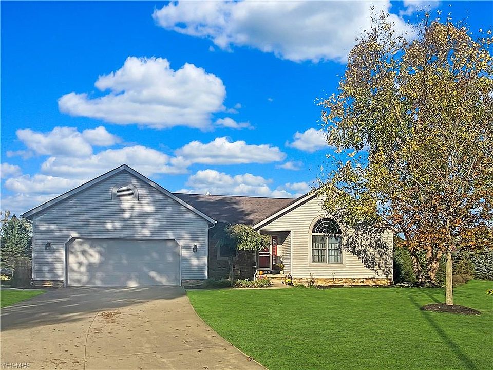 1st image of 4473 Country Ln