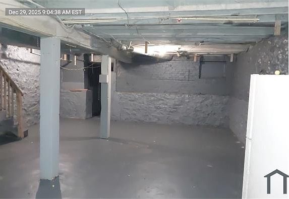 5th image of 3519 Reisterstown Rd