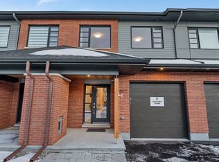 677 Honeydew St, Ottawa, ON K1X0K5