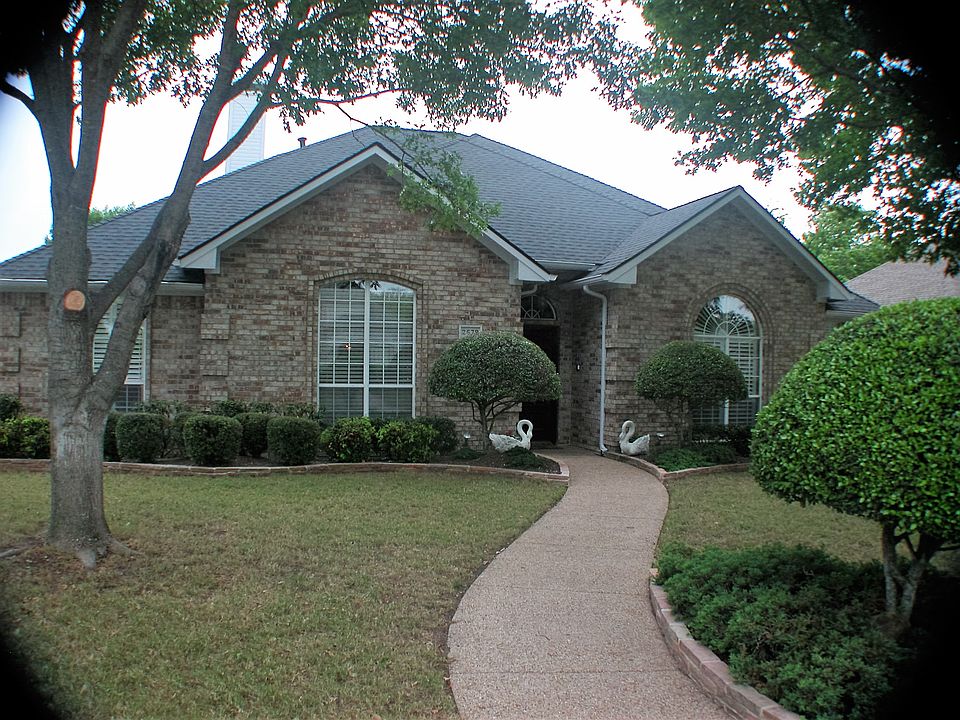 1st image of 2678 Daisy Ln