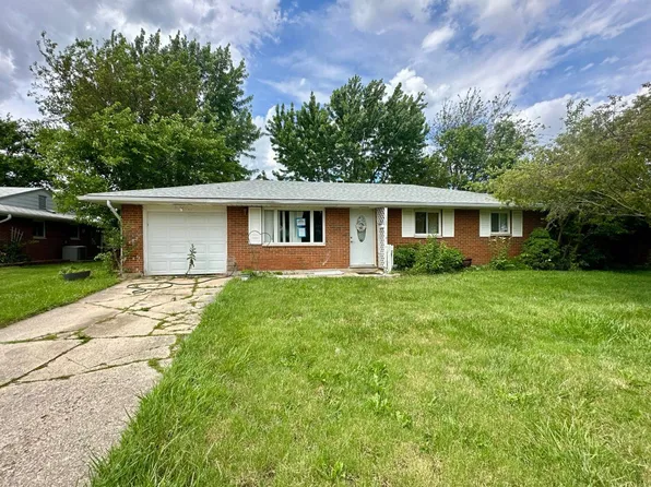 113 Lodestone Dr, Englewood, OH 45322