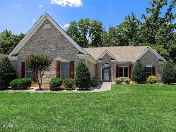 640 Windward Point, Lenoir City, TN 37772