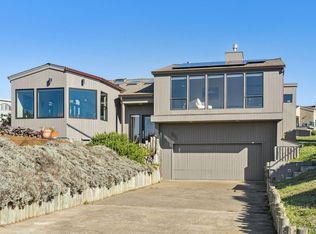 301 Sanderling Court, Bodega Bay, CA 94923