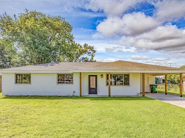 218 Wintergreen St, Thibodaux, LA 70301