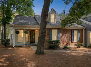 1201 Deptford Ct, Raleigh, NC 27609