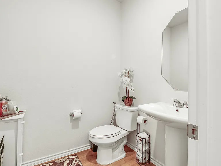 823 Coastline Way — Photo 7