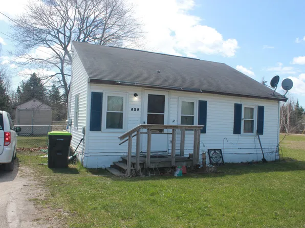 829 W State St, Cheboygan, MI 49721