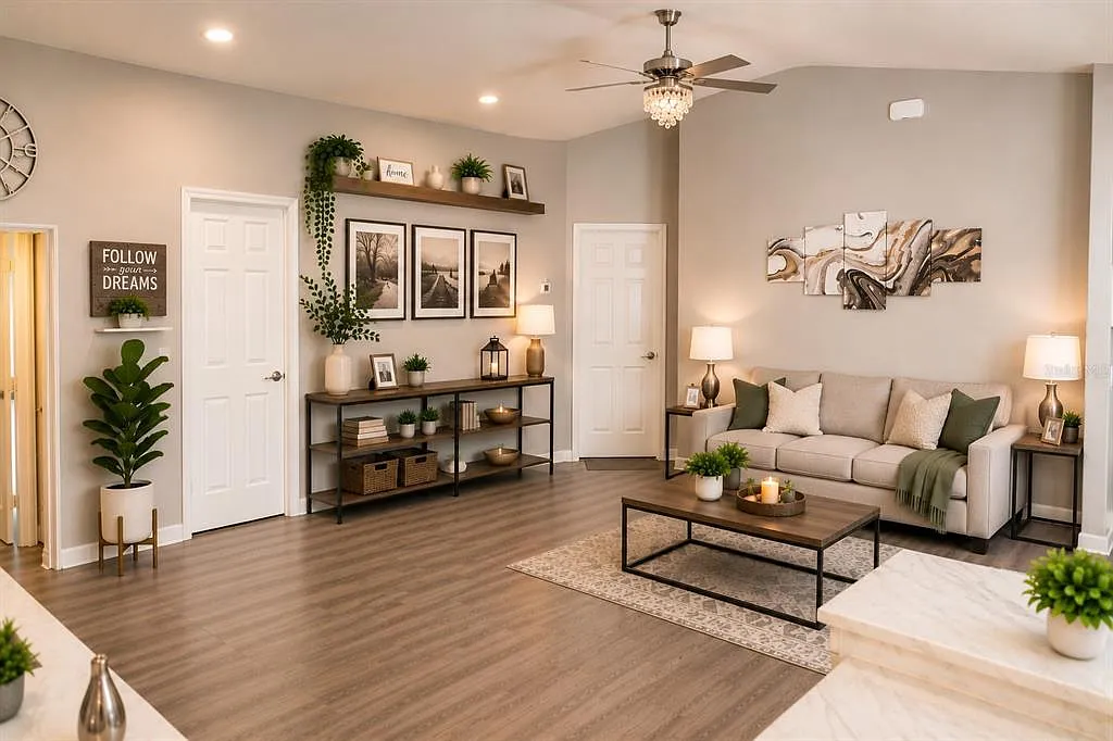 4 bed, 2.0 bath, 1588 sqft, $2,355 — Photo 4