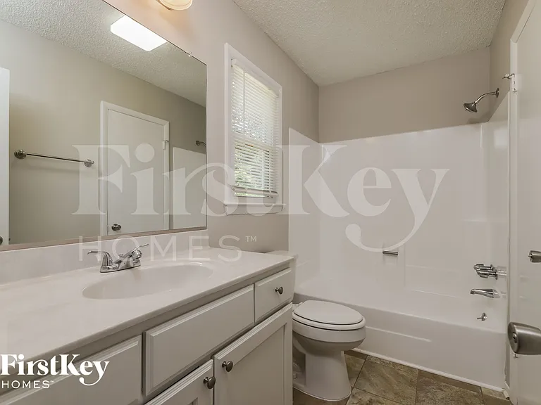2312 Barnsley Ct — Photo 14