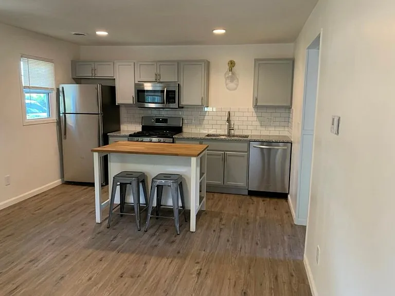 Kitchen/Living Room