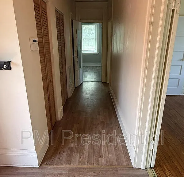 2804 E Leigh St #B — Photo 3