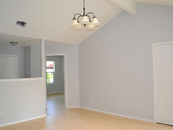 3rd image of 3239 Dragonwick Dr