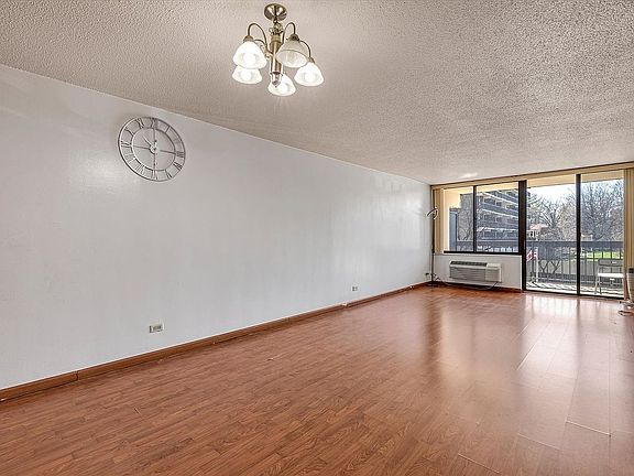 2nd image of 15038 Union Tpke APT 2H