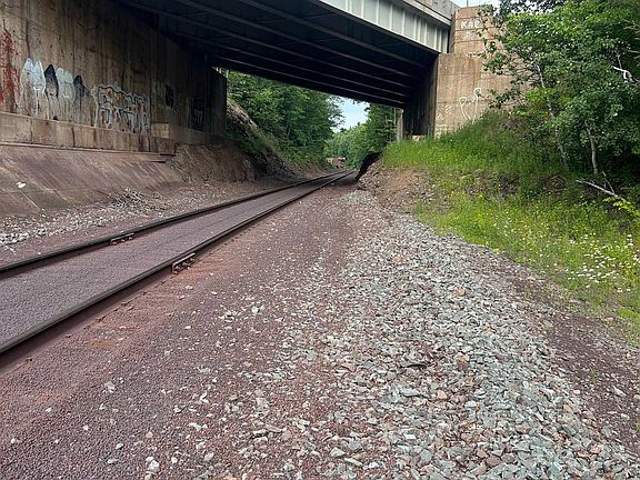 4th image of Off Co Road & Old Rd #480