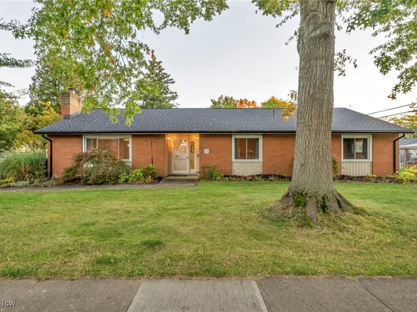 317 Race St, Berea, OH 44017