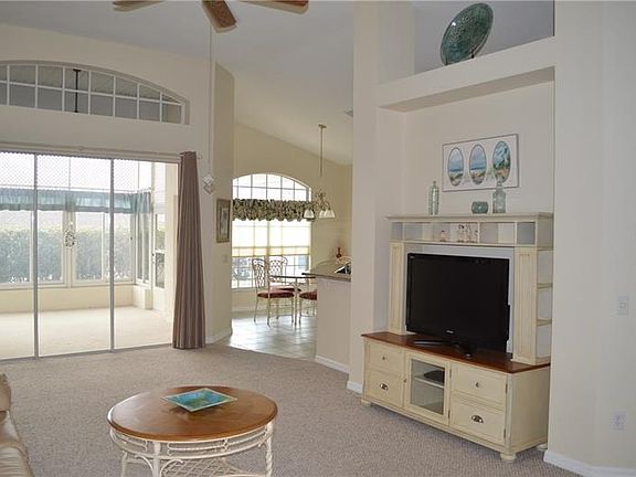 5th image of 137 Prather Dr