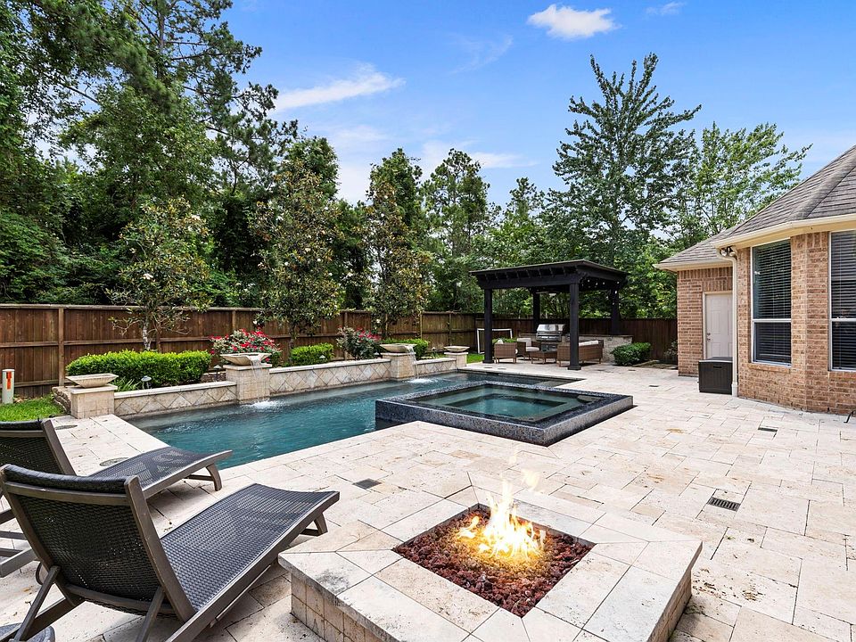 1st image of 130 S Arrow Canyon Cir
