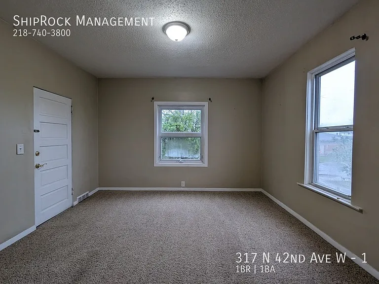 317 N 42nd Ave W #1 — Photo 2