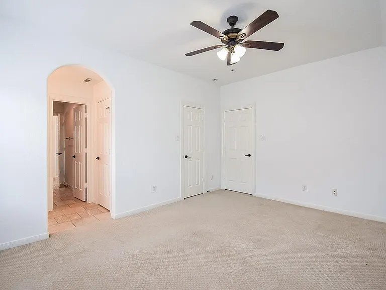 7606 Westmoreland Dr — Photo 30
