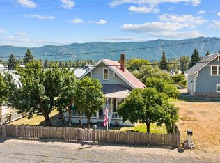 716 E 3rd St, Cle Elum, WA 98922