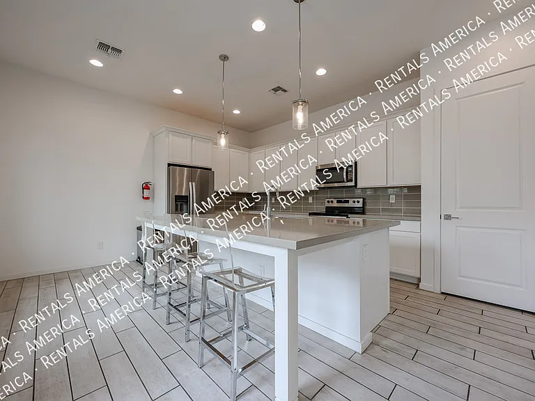 901 S Smith Rd #1008 — Photo 9