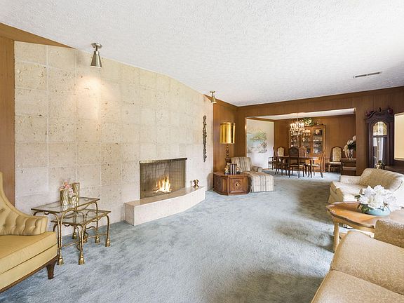 3rd image of 2531 S Brentwood Boulevard