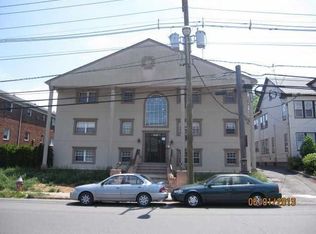 826 W Grand St APT 1G, Elizabeth, NJ 07202