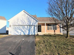 8041 Rameys Crossing Dr, Blacklick, OH 43004