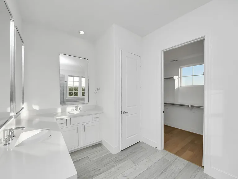 4005 Woodshire Village Est — Photo 27