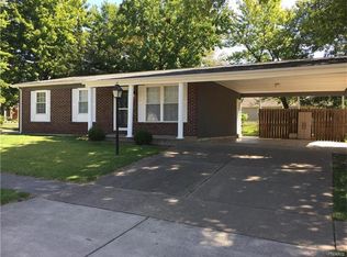 12006 Bobbett Dr, Maryland Heights, MO 63043