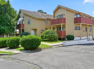 3 Rhodonolia Park APT D1, Norwalk, CT 06850