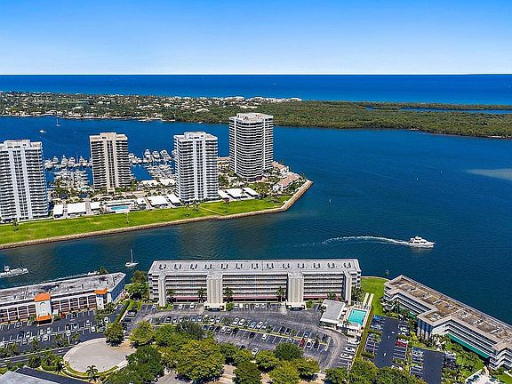 2nd image of 44 Yacht Club Dr APT 614