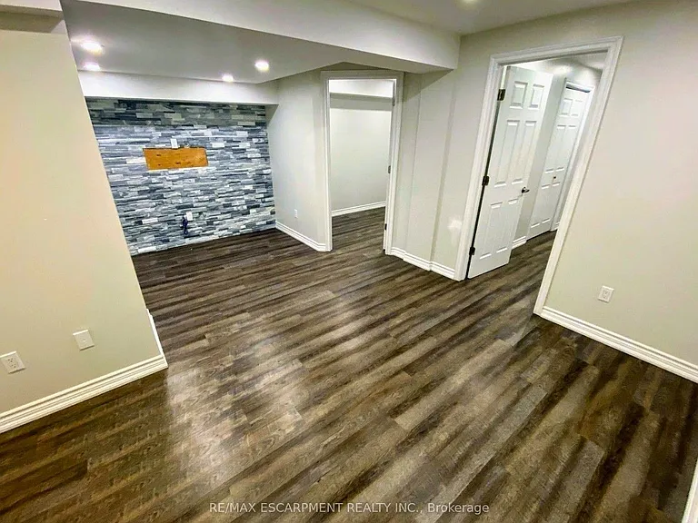3824 Milkwood Cres — Photo 24