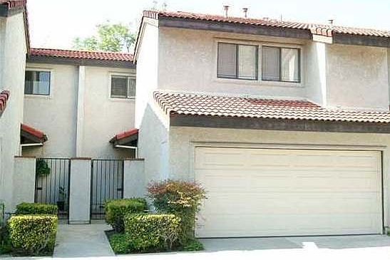 2nd image of 11890 Los Alisos Cir