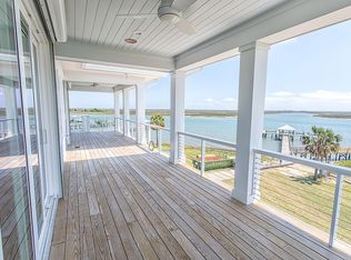 2060 Washington Acres Rd, Hampstead, NC 28443