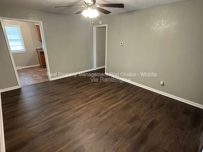 2136 S Euclid St — Photo 4