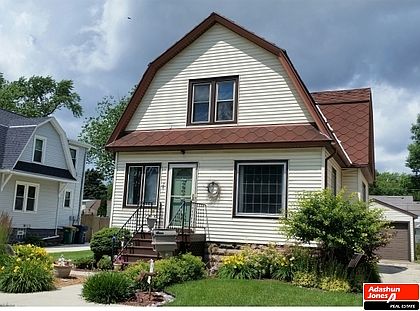 1st image of 241 E Cotton St
