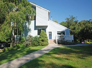 8 Michael Ln, High Bridge, NJ 08829