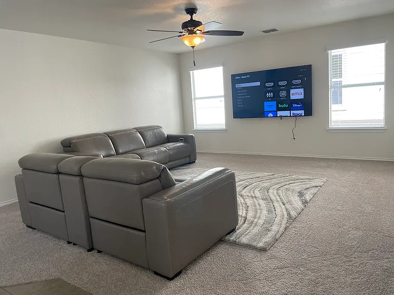 3738 Gallery Wls — Photo 38